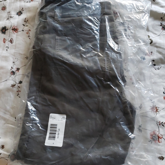 Ann Taylor Velvet Skinny Floral Jeans - Picture 3 of 6